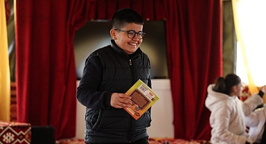 Minik Kitapseverlere Özel Söyleşi ve İmza Günü