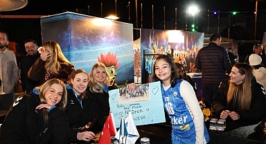 Nilüfer’in Sultanları 8 Mart’ta taraftarıyla buluştu