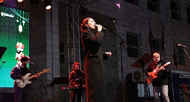 Nilüfer Ramazan Sokağı’nda Ezginin Günlüğü ile unutulmaz gece