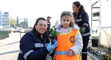 Öğrenciler Başkan Çerçioğlu ile Doğa Sevgisini Öğreniyor