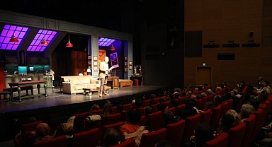 Şehir Tiyatroları 27 Mart Dünya Tiyatro Günü’nü Tüm Sahnelerinde Tiyatroseverlerle Kutladı