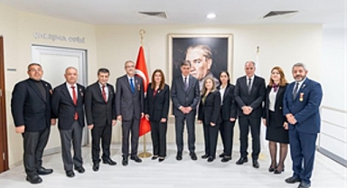 Şehit aileleri derneklerinden Başkan Tugay’a ziyaret