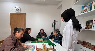 Ulu Çınarların Sınıf Arkadaşlığı Evliliğe Dönüştü