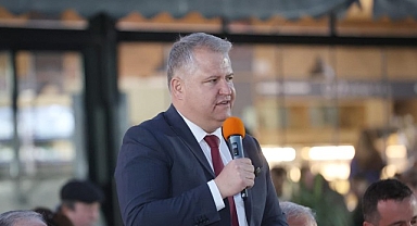 Urla’da Ramazan’ın bereketi dayanışma sofralarında paylaşıldı