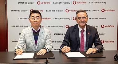 Vodafone ve Samsung’dan Mobil Dünya Kongresi’nde Yeni 5G’li Cihaz İş Birliği
