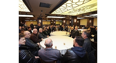 Ziraatçılar, Başkan Büyükakın’ı çay içmeden bırakmadı