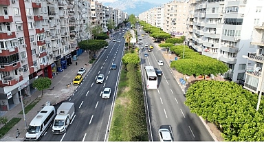 100. Yıl Bulvarı’nda 5. etap asfalt çalışması tamamlandı