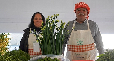 15. Uluslararası Alaçatı Ot Festivali’nde stantlar açıldı, yarışmalar ve etkinlikler hafta sonu boyunca sürüyor