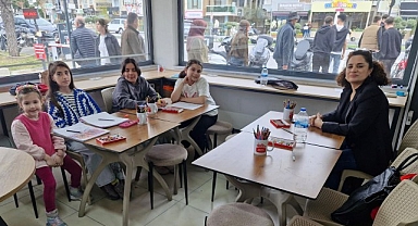 Ayvalık Belediyesi’nin Resim Atölyelerine Yoğun İlgi