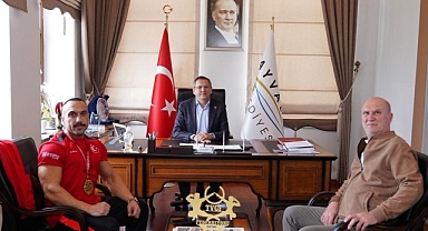 Ayvalıklı Şampiyon Avrupa Yolcusu