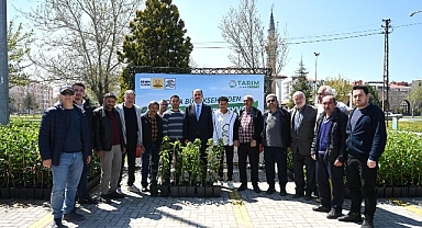 Başkan Altay: “Bu Yıl Çiftçimize 31.420 Meyve Fidanı Desteğinde Bulunduk”