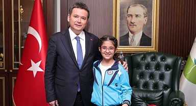 Başkan Aydın Koltuğu Geleceğin Teminatı Çocuklara Bıraktı