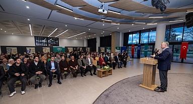 Başkan Büyükakın şairler ile Şiir Akşamı’nda buluştu; “Kocaeli’yi kültürden sanattan ayrı düşünemeyiz”