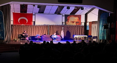 Başkan Çerçioğlu Vatandaşları Tiyatro ile Buluşturmaya Devam Ediyor