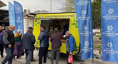 Başkan Çerçioğlu Vatandaşların ve Pazarcı Esnaflarının Yanında Olmaya Devam Ediyor