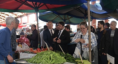 Başkan Çırpanoğlu’ndan Salı Pazarına Ziyaret