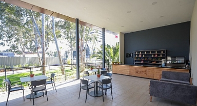 Başkan Mutlu Ferdi Zeyrek Gençlik Merkezi’nde gençlerle buluştu 