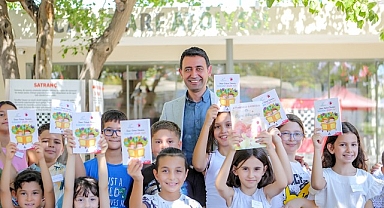 Bayraklı’da Çocuk Kitap Şenliği Başlıyor: Minikler Yazarlarla Buluşacak