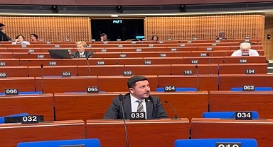 Belediye Başkanımız Rasim Arı, Fransa'dan Dünya’ya Seslendi