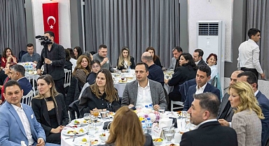 Bornova’da tekstil mühendislerinden güçlü mesaj