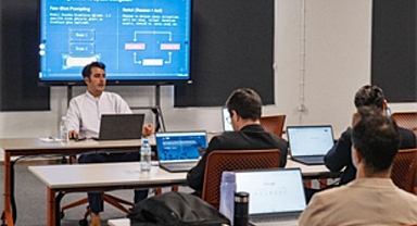 Büyükşehir’den yöneticilere yapay zeka ile dijital dönüşüm eğitimi