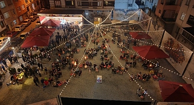 By Kafe’de ilk perde açıldı: Ateş başında ‘Gülen Gözler’ buluşması