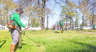 Canik'te Parklar Yaza Hazırlanıyor 