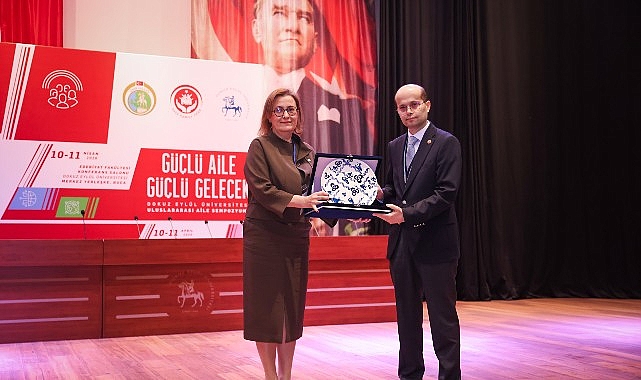 DEÜ Ev Sahipliğinde “Uluslararası Aile Sempozyumu” Başladı: Güçlü Aile, Güçlü Gelecek