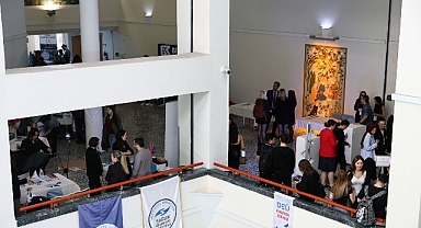 DEÜ Sağlık’26 Kariyer Zirvesi Başladı