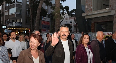 Dikili’de 7’den 70’e dans şöleni: Başkan Kırgöz’den yeni sanat merkezi müjdesi