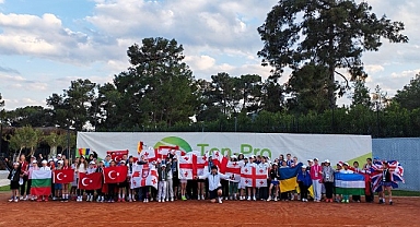 Dünya tenisinin genç yıldızları üçüncü kez Kemer’de buluşuyor