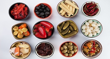 Ege İhracatçı Birlikleri mart ayında 1 milyar 552 milyon dolarlık ihracata imza attı 