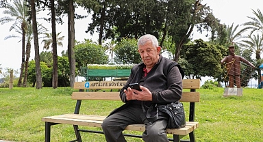 Emekle üretilen kent mobilyaları şehre değer katıyor