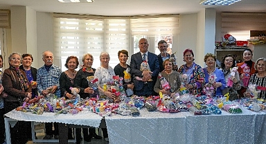 Gaziemir’in çınarlarından fidanlara 23 Nisan armağanı