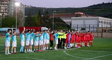 Gemlik’te İşçi Bayramı Heyecanı Yeşil Sahaya Taşındı
