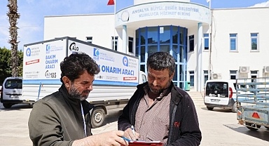 Hortum ve yağıştan zarar gören Kumlucalı çiftçilere sera naylonu desteği