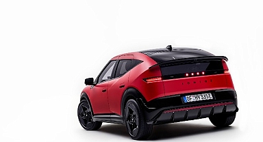 Hyundai IONIQ 3’ü Milano Tasarım Haftası’nda Tanıttı.