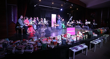 İnegöl’de Edebiyat Ve Musiki Aynı Sahnede Buluştu