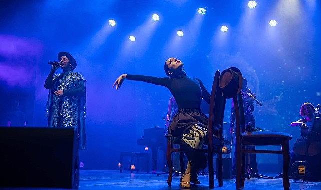 İstanbul’da Spiritüel Bir Yolculuk: 'Ocean in the Desert Show' Sahnede