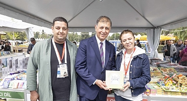 İzmir baharı kitapla karşılıyor