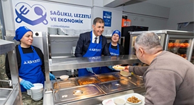 İzmir’de 25 liralık sofra