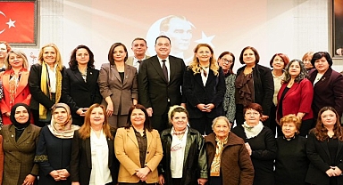 Kadın Belediye Başkanları Manisa’da Bir Araya Geldi