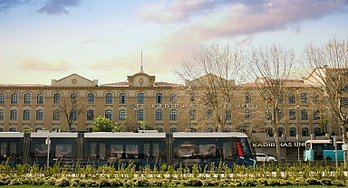 Kadir Has Üniversitesi’nde Sinema ve Metot Odağında 25 Yıllık TFAYY Buluşması