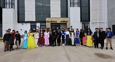 Kartepe’de Masal Kahramanları Kütüphanede Buluştu