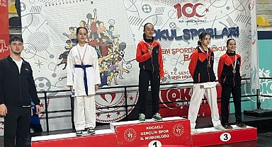 Kartepe’nin Karateci Yıldızlarından Madalya Yağmuru