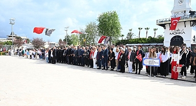 Kemer’de 23 Nisan coşkusu