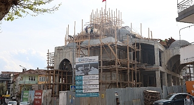 Kuruçeşme Merkez Camii ortaya çıkıyor