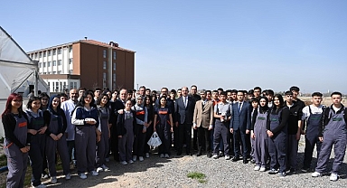 Milletvekili Baykan ve Başkan Altay Lise Öğrencileriyle Buluştu