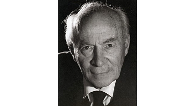 Muhsin Ertuğrul Kabri Başında Anılıyor