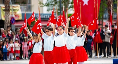 Narlıdere’de 23 Nisan Coşkusu Doyasıya Yaşandı